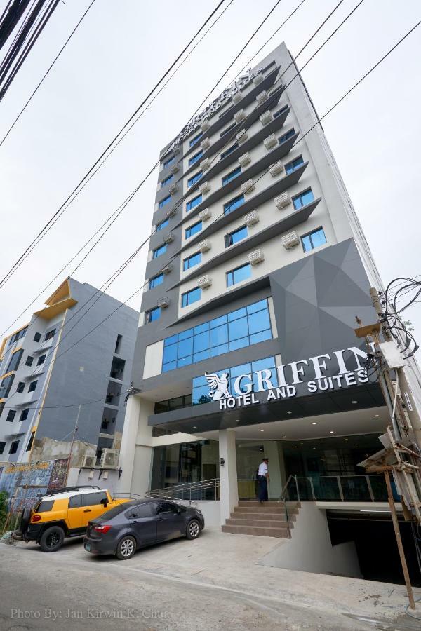 Griffin Hotel And Suites Cebu Exterior photo